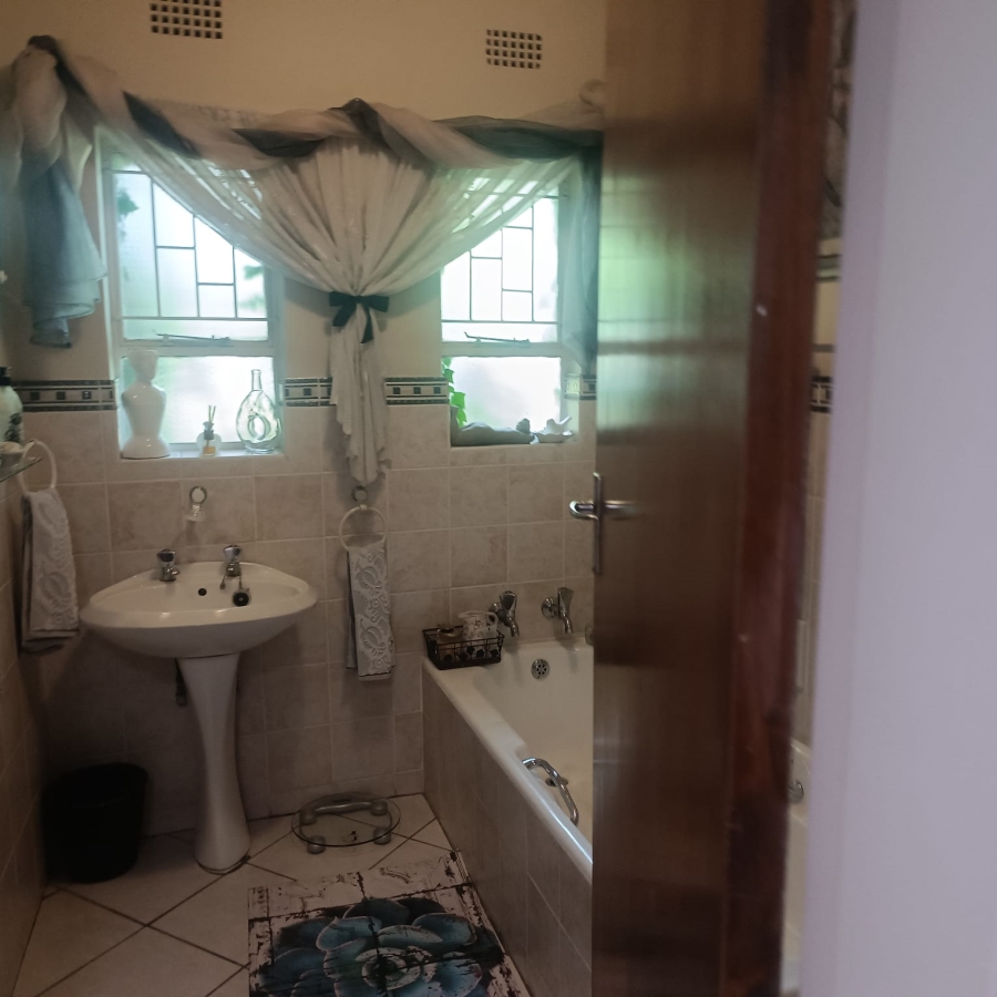 4 Bedroom Property for Sale in Sasolburg Free State